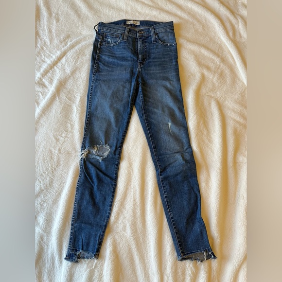 Madewell 10" High-Rise Skinny Jeans: Drop Step-Hem Edition - Picture 4 of 4